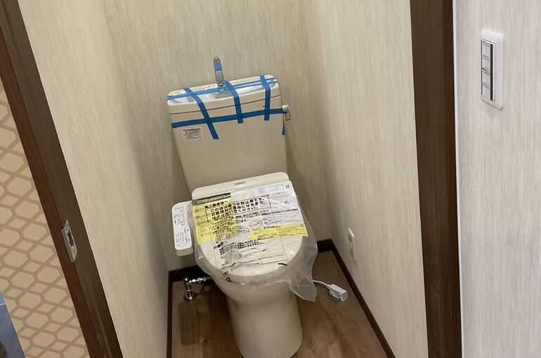 コンテナハウス　トイレ　